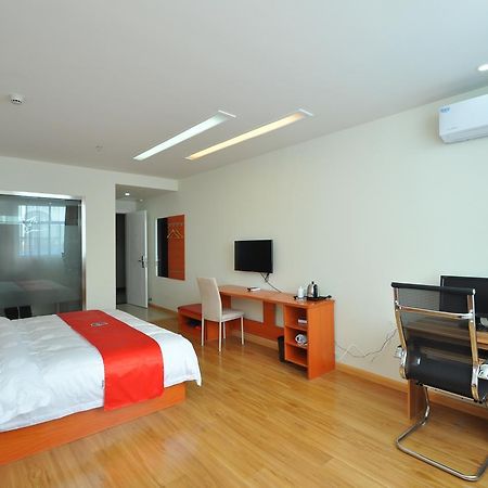 Thank Inn Chain Hotel West Eleven Road Mall Linyi (Shandong) Exterior foto