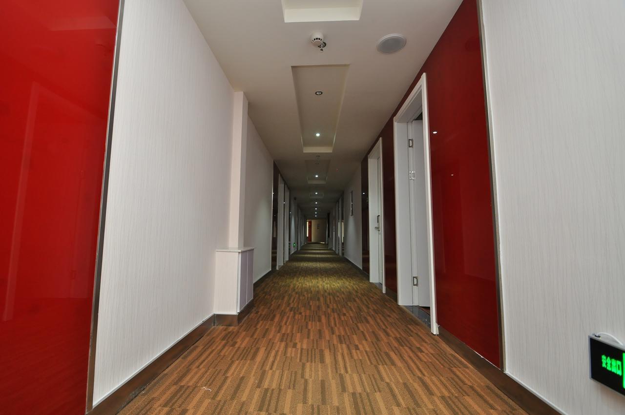 Thank Inn Chain Hotel West Eleven Road Mall Linyi (Shandong) Exterior foto