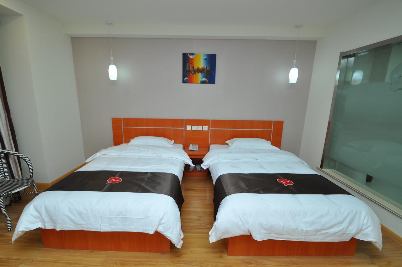 Thank Inn Chain Hotel West Eleven Road Mall Linyi (Shandong) Exterior foto